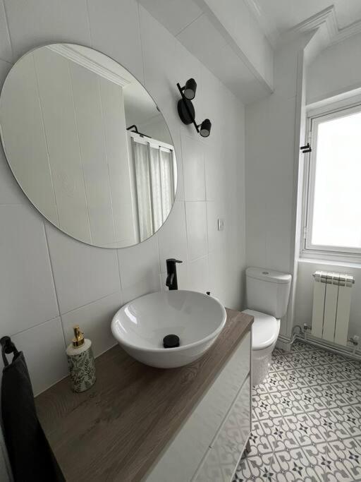 Appartement Piso Acogedor Cerca Del Centro. à Burgo Extérieur photo