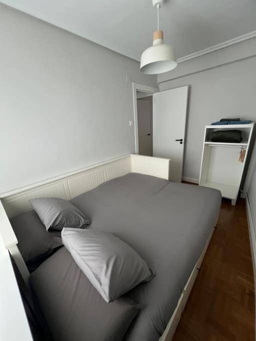 Appartement Piso Acogedor Cerca Del Centro. à Burgo Extérieur photo